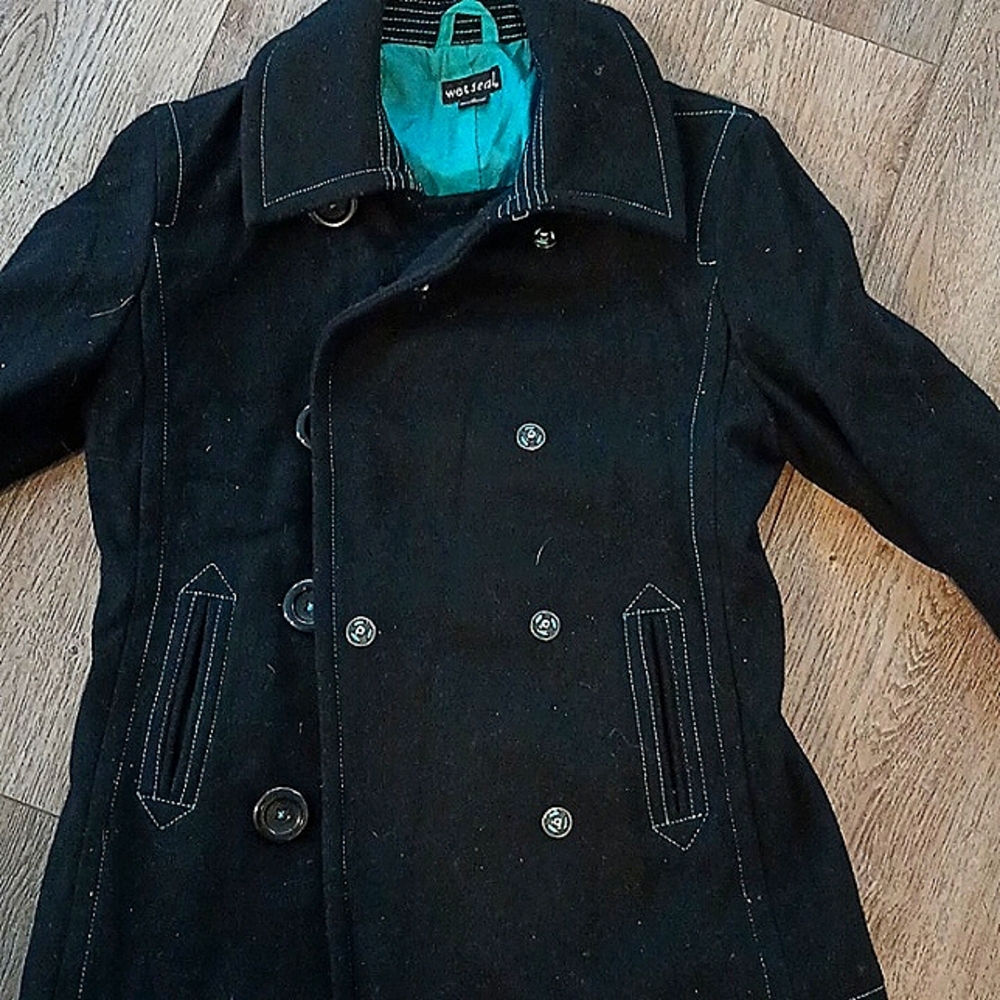 A black jacket